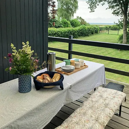 Wooden By Ideal For Swimming Casa de Férias