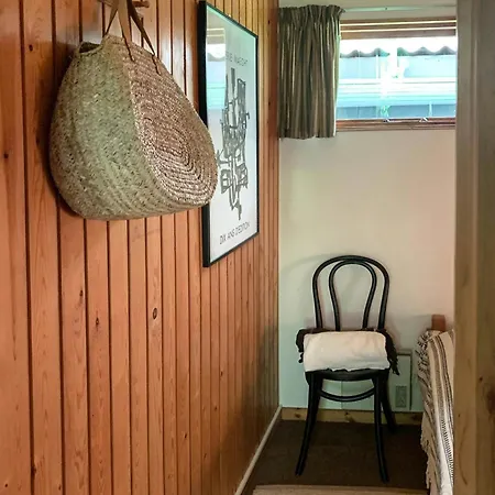 Wooden By Ideal For Swimming Casa de Férias *