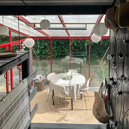 Wooden By Ideal For Swimming Feriehus