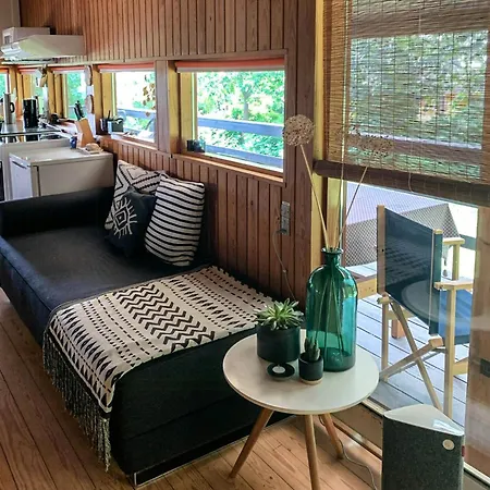 Feriehus Wooden By Ideal For Swimming